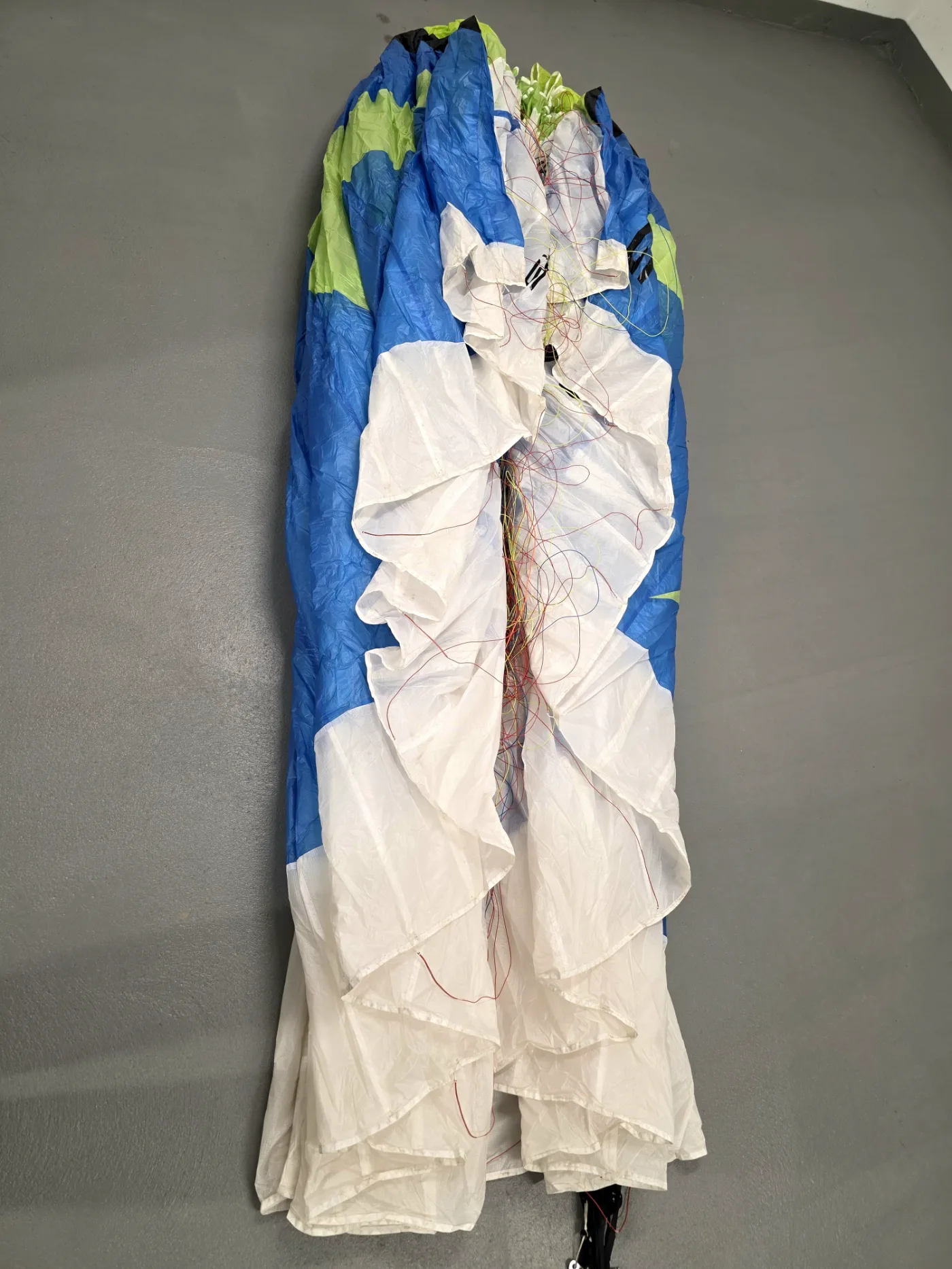 Used Swing Miura paraglider, size ML 90-110, excellent condition for sale — photo 4 of 5