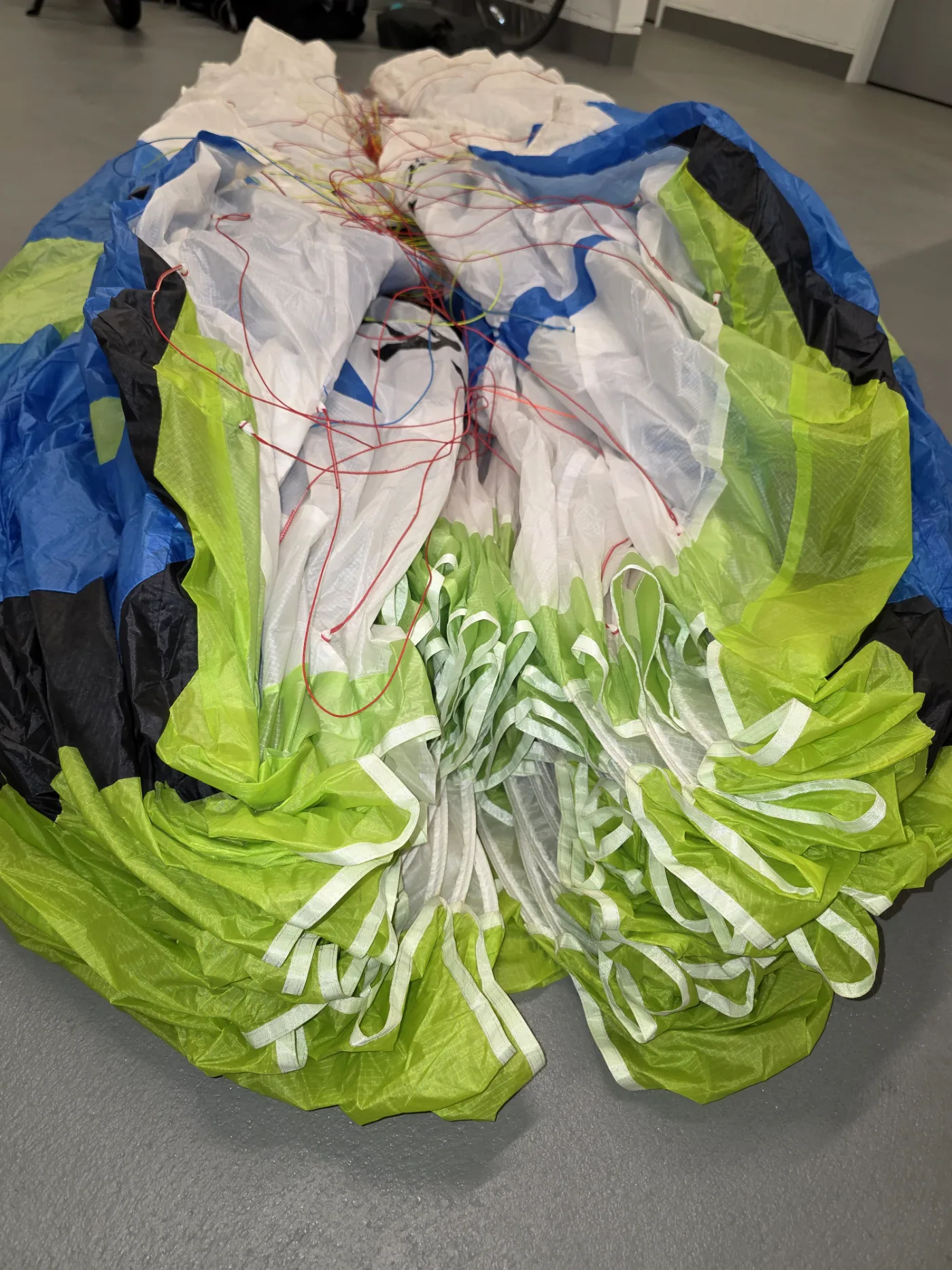 Used Swing Miura paraglider, size ML 90-110, excellent condition for sale — photo 5 of 5
