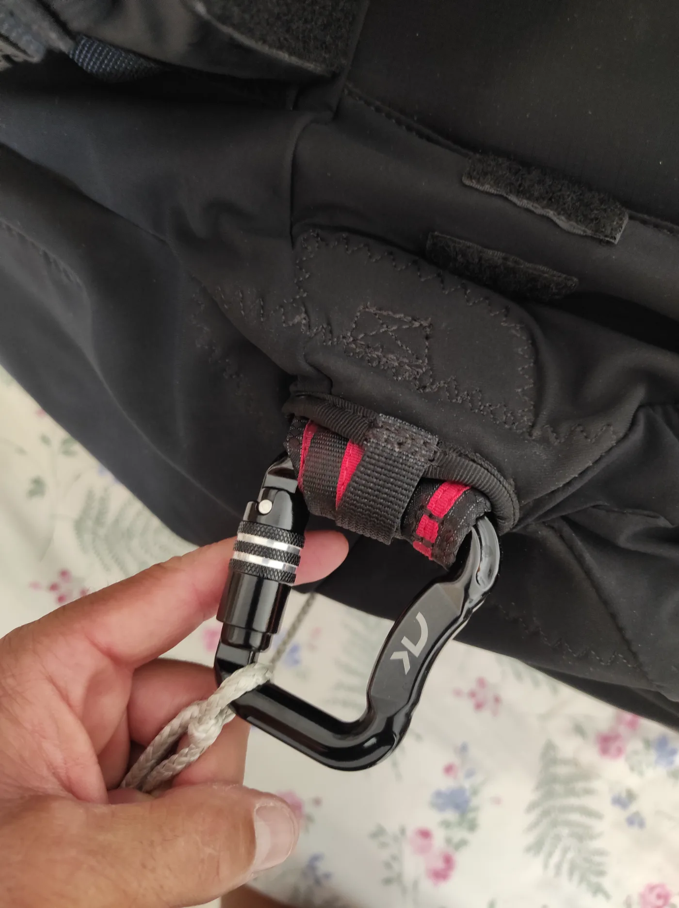 Used Niviuk Drifter 2 paragliding harness, size M, excellent condition for sale — photo 3 of 5