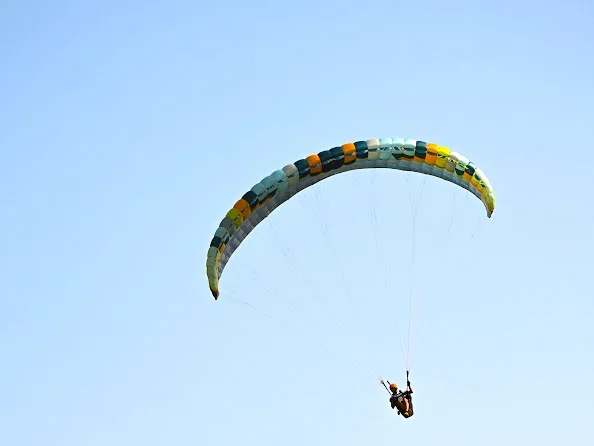 Used U Turne Emotion 4 paraglider, size SM, very good condition for sale — photo 1 of 5