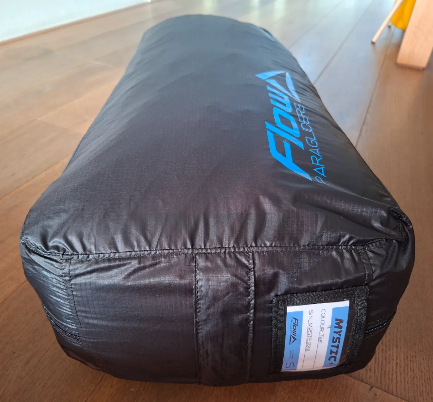 Used Flow Paragliders Mystic+ paraglider, size S, mint condition for sale — photo 3 of 4