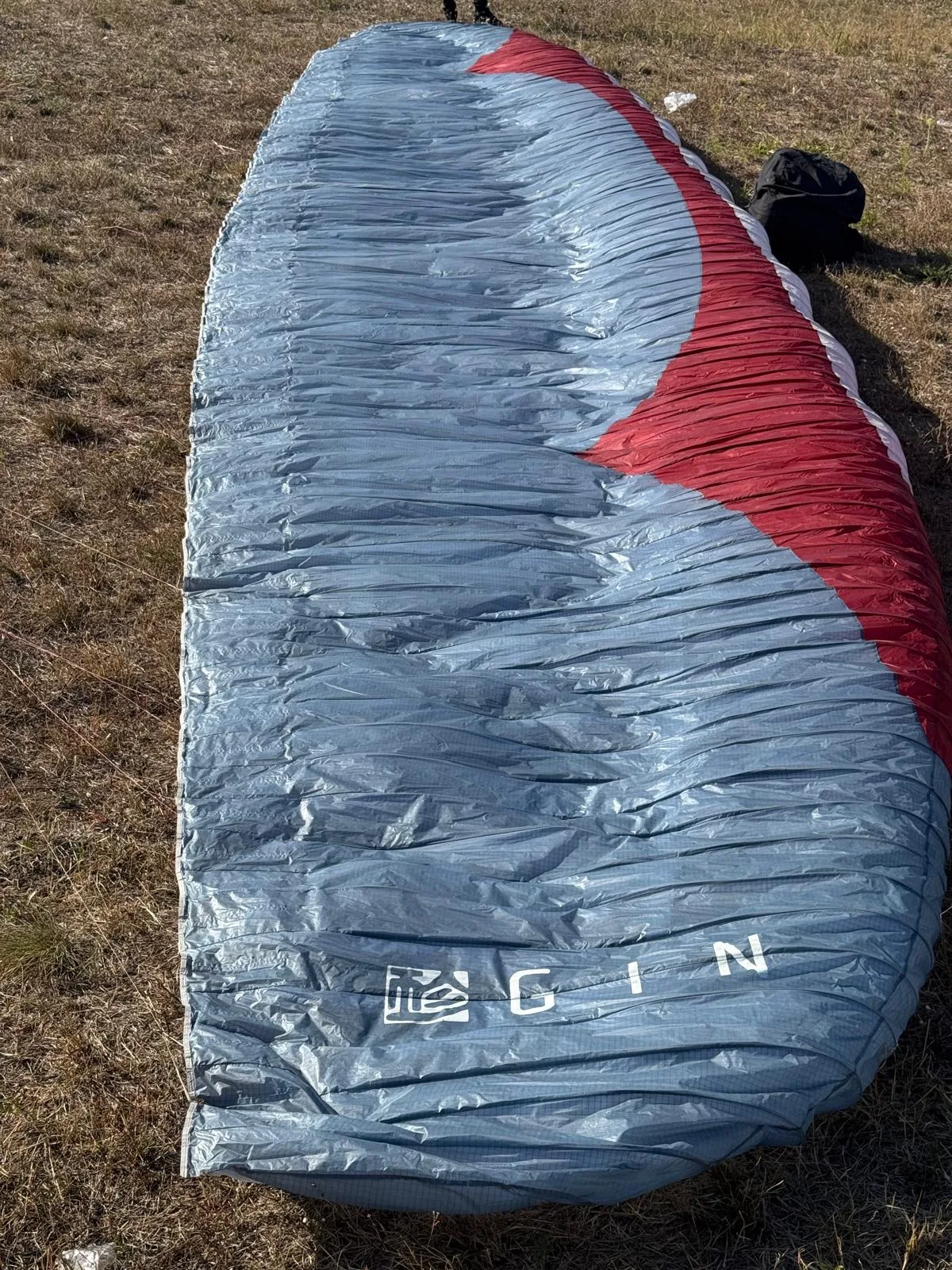Used Gin Boomerang 12 paraglider, size Ml, excellent condition for sale — photo 2 of 5