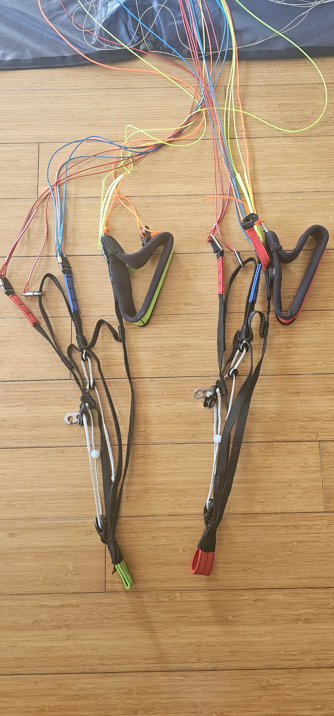 Used Swing Arcus 2 paraglider, size XS, unused for sale — photo 2 of 3