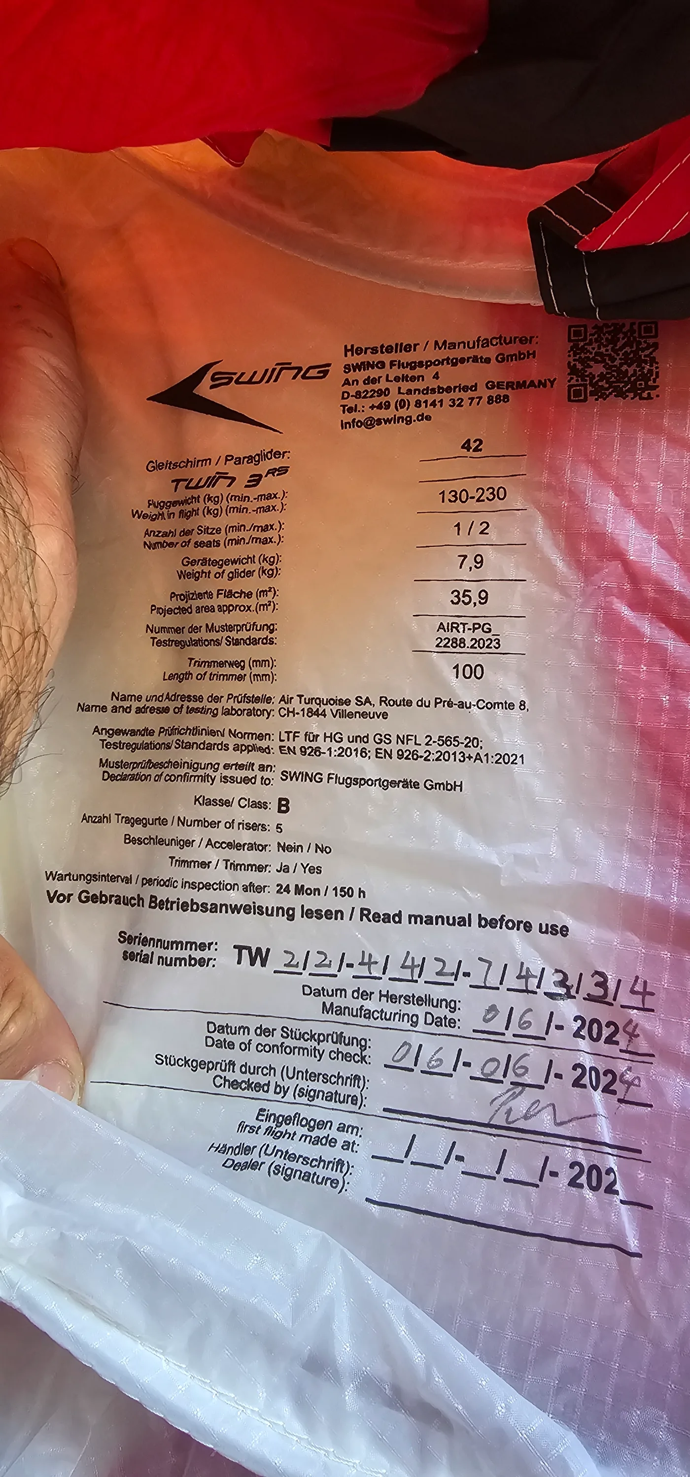 Used Swing Twin 3 RS tandem paraglider, size 42, unused for sale — photo 2 of 5