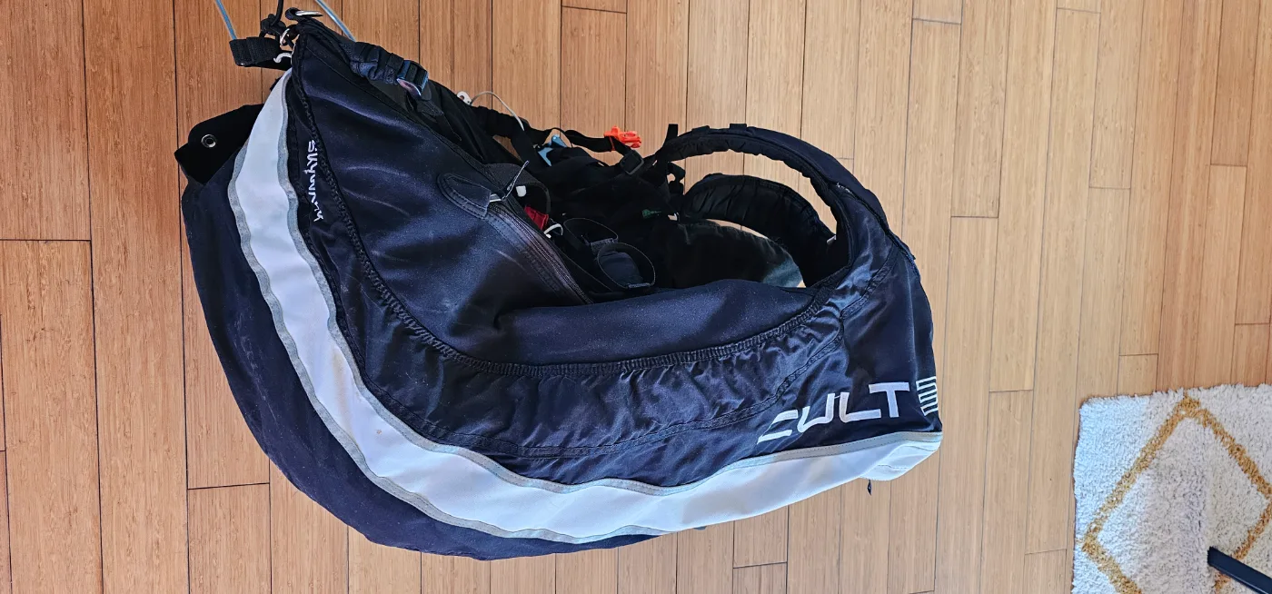Used Skywalk Cult 3 paragliding harness, size M, good condition for sale — photo 1 of 5