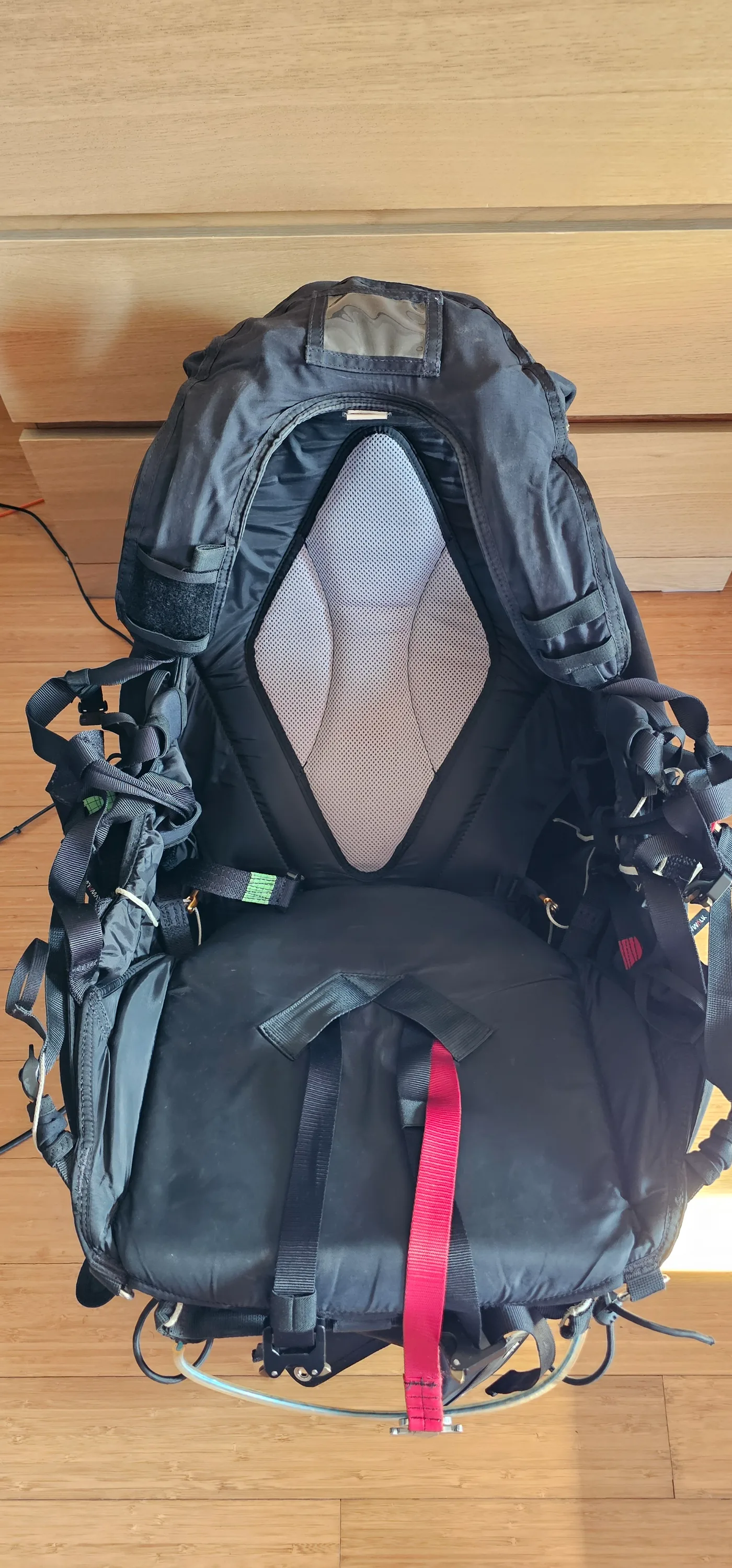 Used Skywalk Cult 3 paragliding harness, size M, good condition for sale — photo 4 of 5